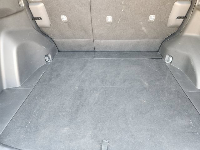 Used 2024 Toyota RAV4 LE FWD image 31