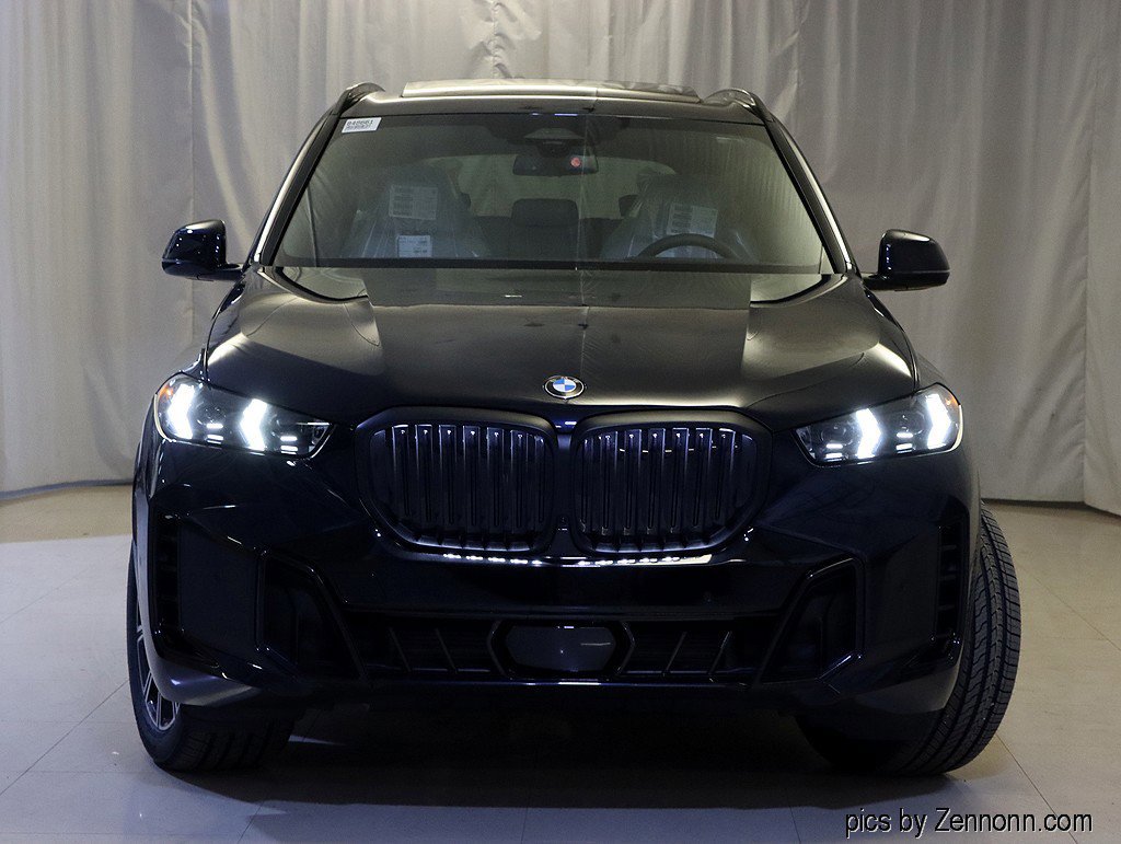 Used 2026 BMW X5 xDrive40i w/ M Sport Package image 5