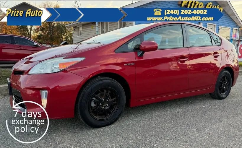 Used 2014 Toyota Prius Four image 1