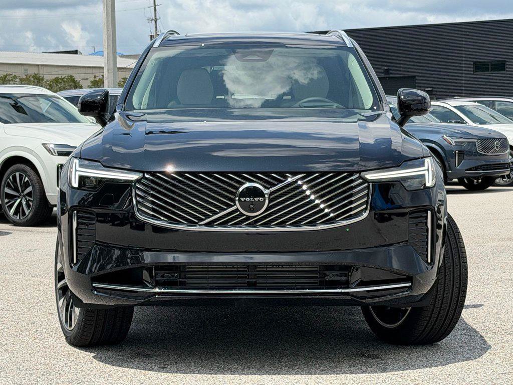 New 2026 Volvo XC90 T8 Ultra w/ Protection Package Premier AWD/4WD image 2