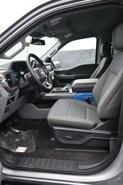 Used 2025 Ford F150 XLT w/ Equipment Group 302A MID AWD/4WD image 15