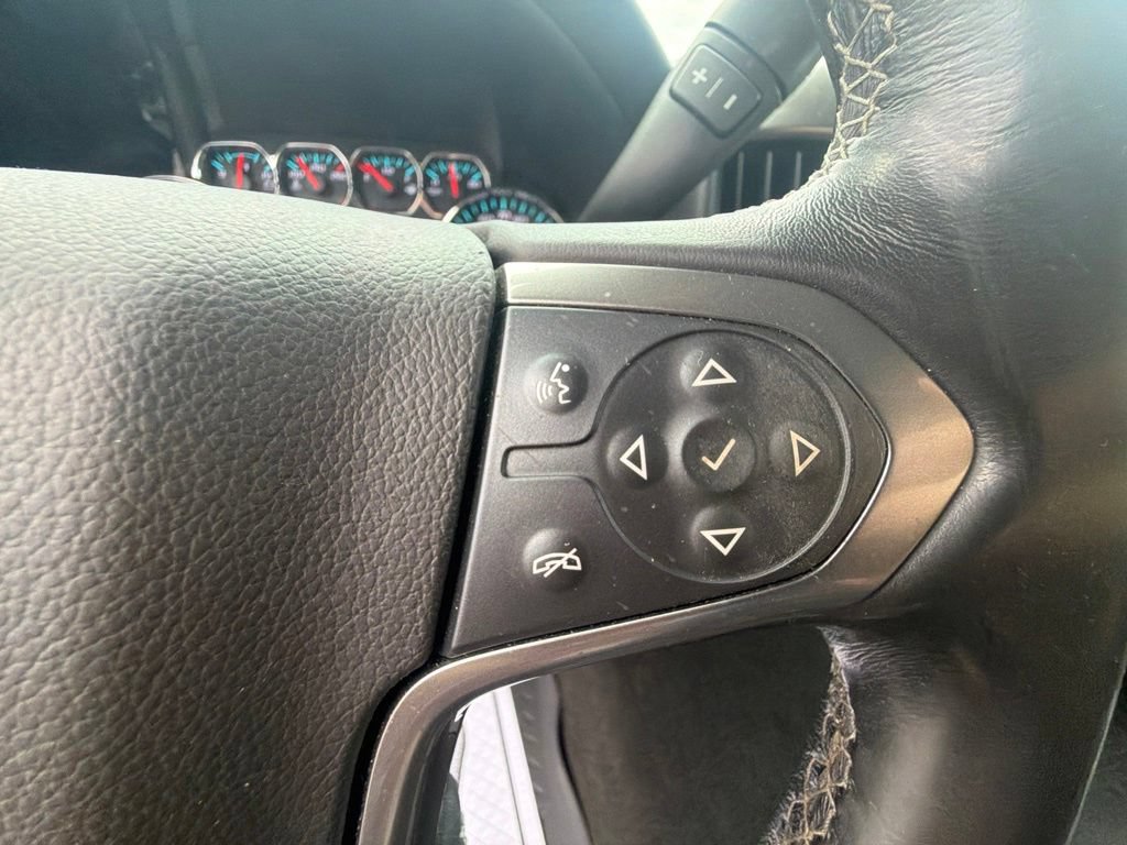 Used 2018 Chevrolet Silverado 1500 LT w/ All Star Edition AWD/4WD image 29