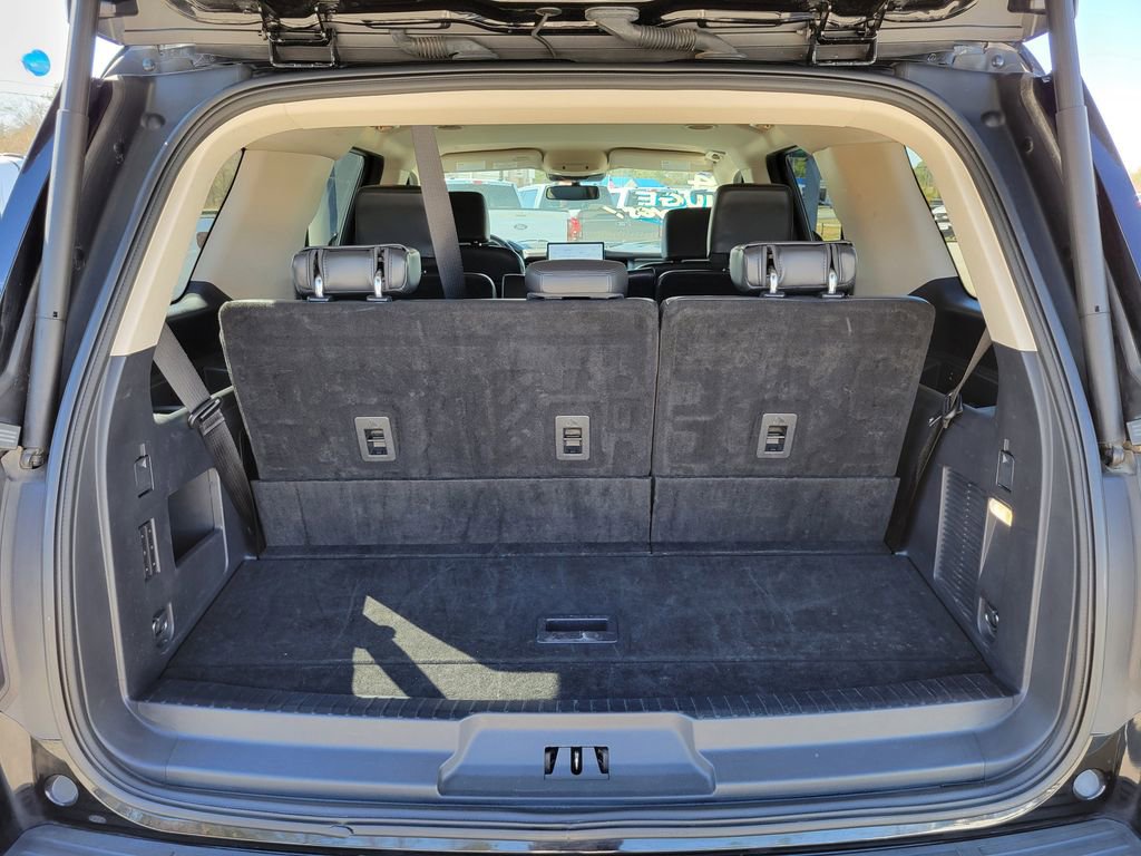 Used 2024 Ford Expedition XLT image 12