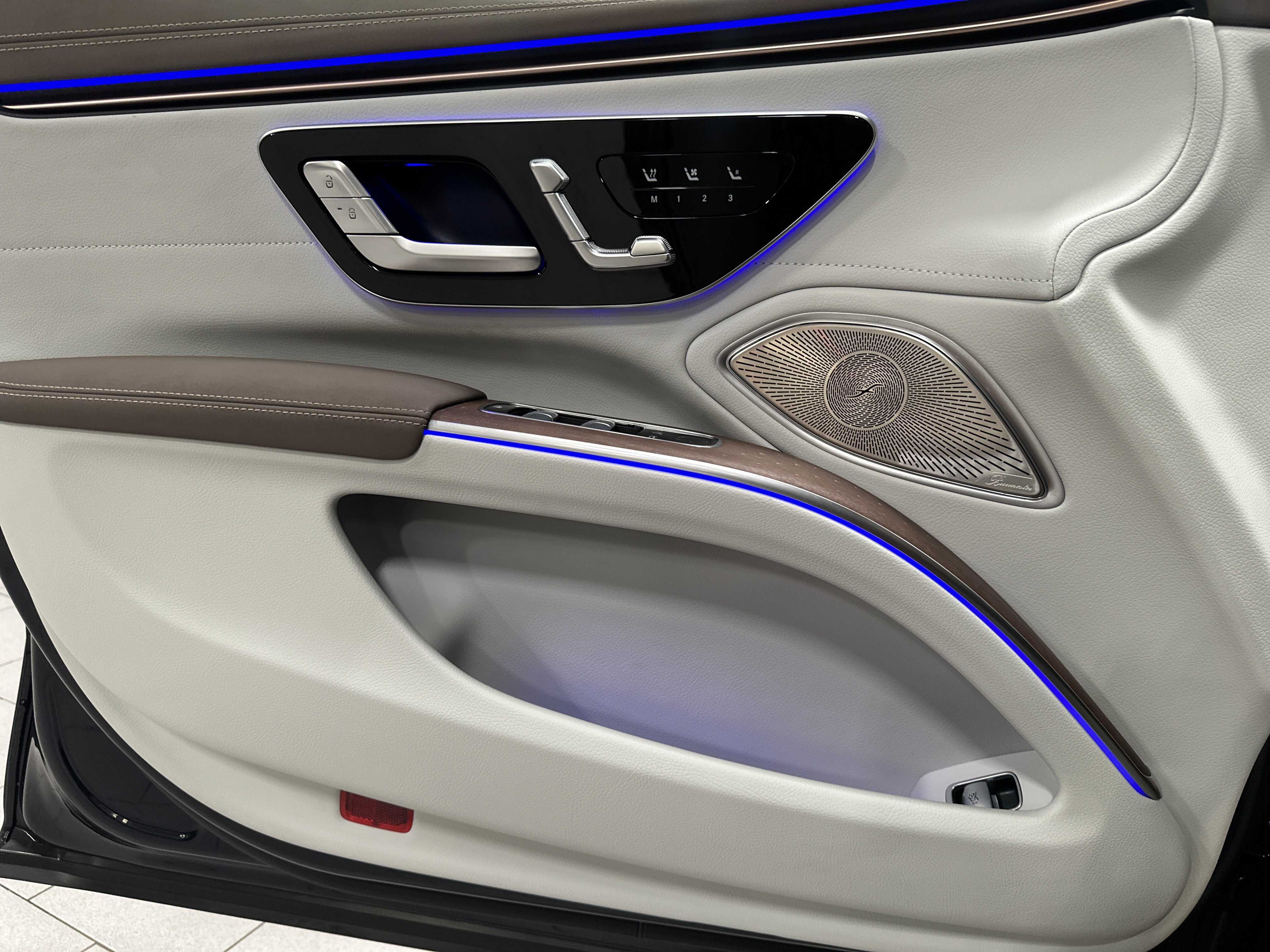 Certified 2024 Mercedes-Benz EQS 450+ 4MATIC Sedan image 15