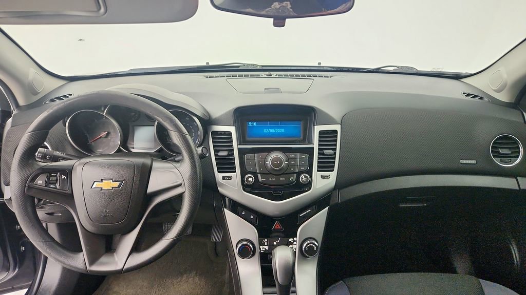 Used 2014 Chevrolet Cruze LT image 21