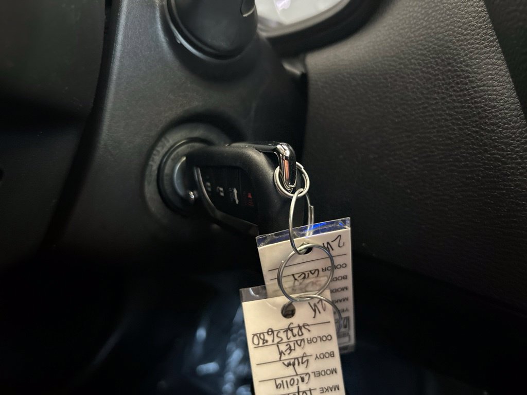 Used 2025 Toyota Corolla LE FWD image 44
