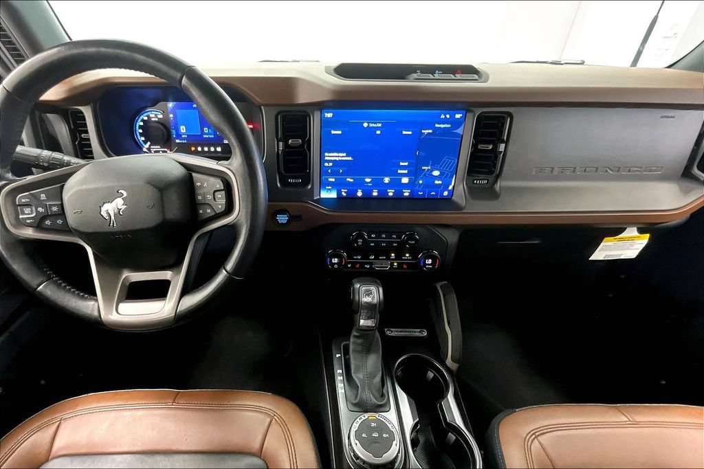 Used 2024 Ford Bronco Outer Banks AWD/4WD image 15