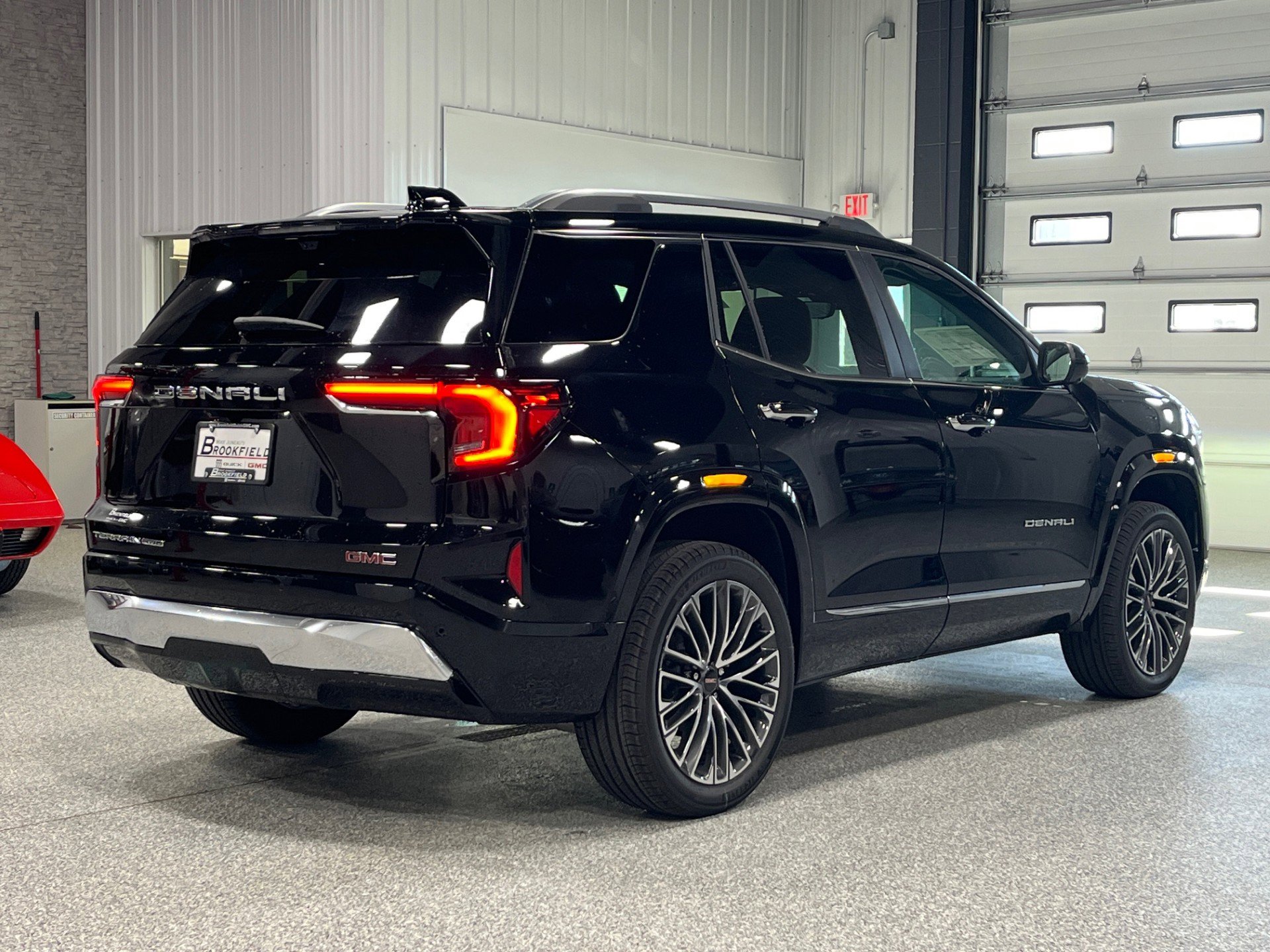 New 2026 GMC Terrain Denali image 5