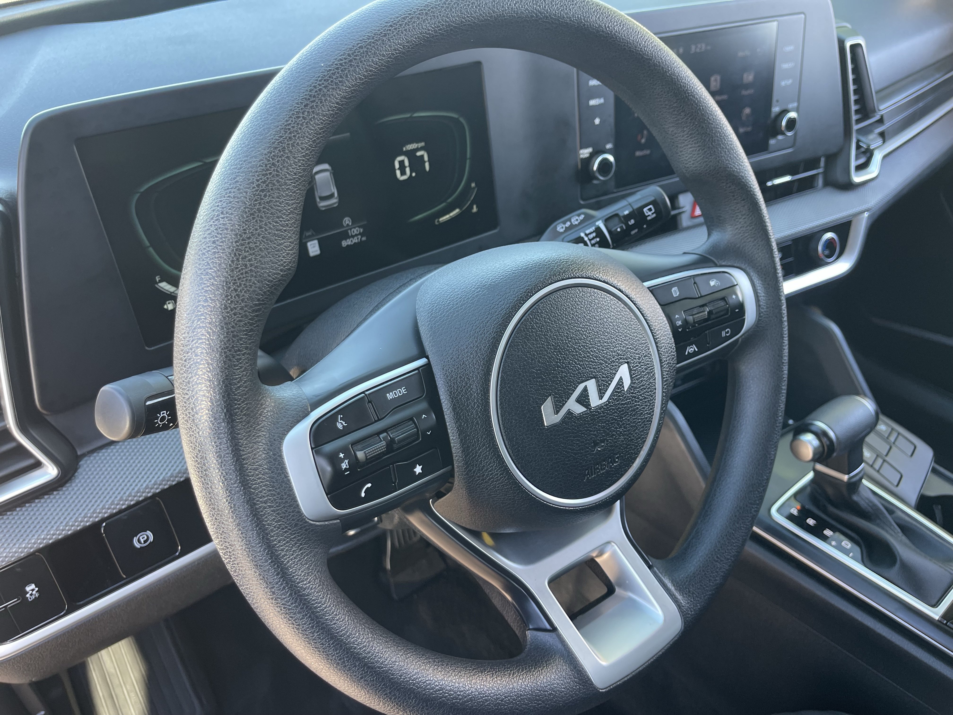Used 2023 Kia Sportage LX AWD/4WD image 23
