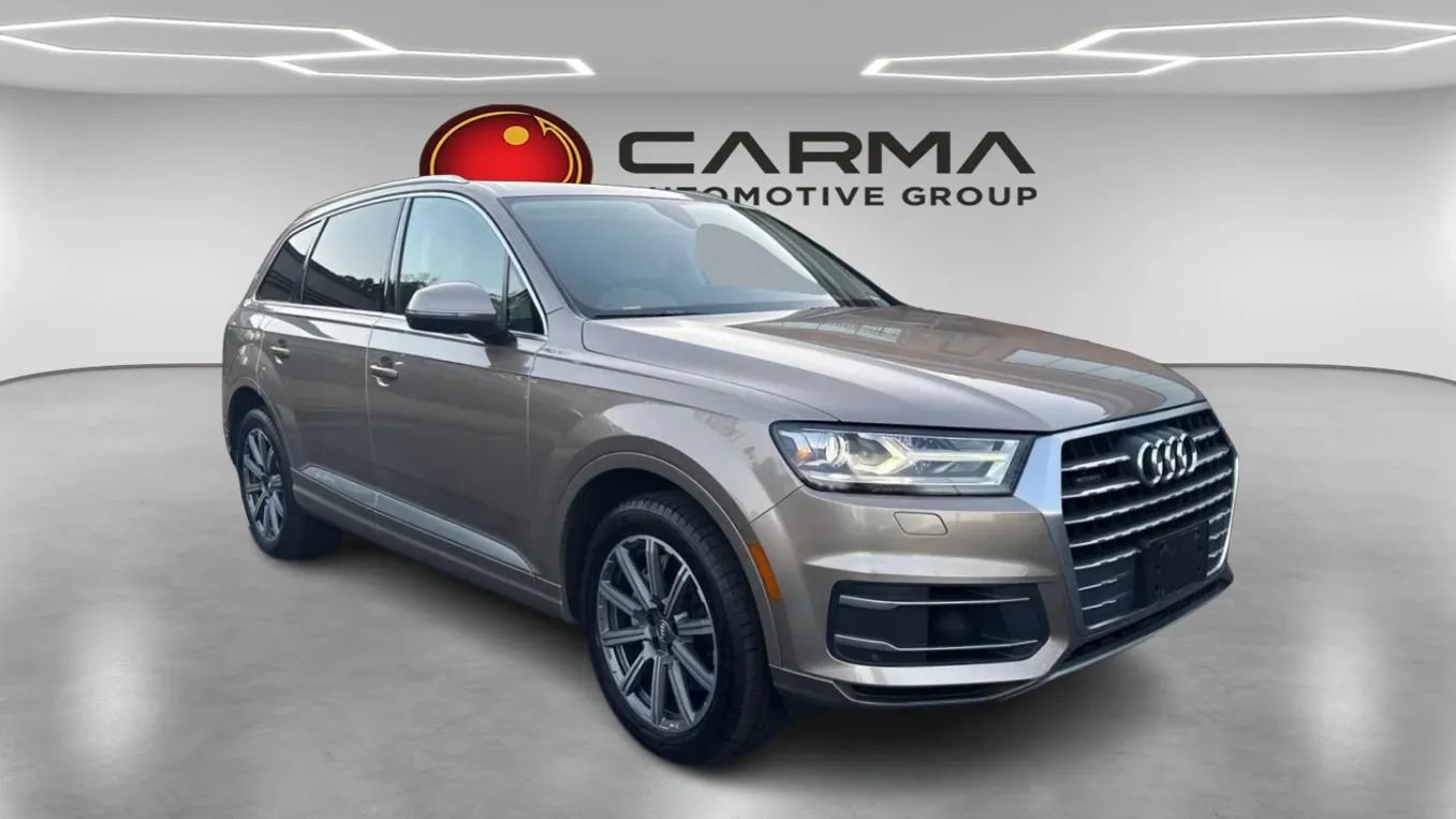 Used 2019 Audi Q7 3.0T Premium w/ Cold Weather Package AWD/4WD image 7