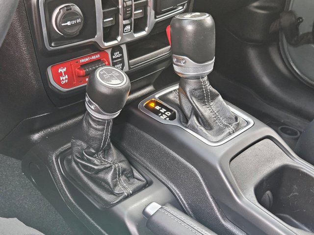 Used 2024 Jeep Wrangler Unlimited Rubicon image 20