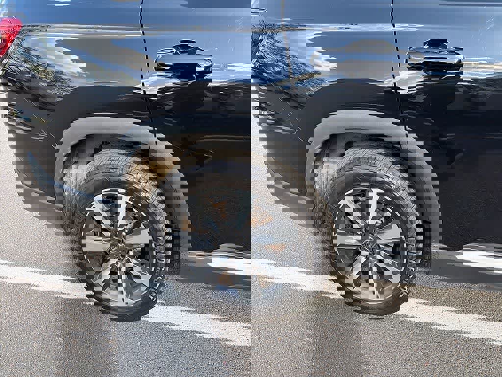 Used 2023 Honda Pilot Touring image 5