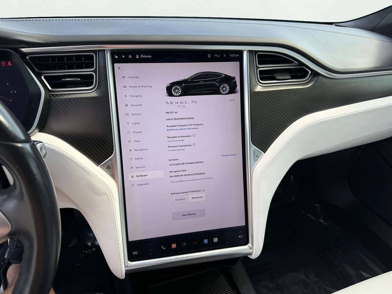 Used 2017 Tesla Model S 75 RWD image 19