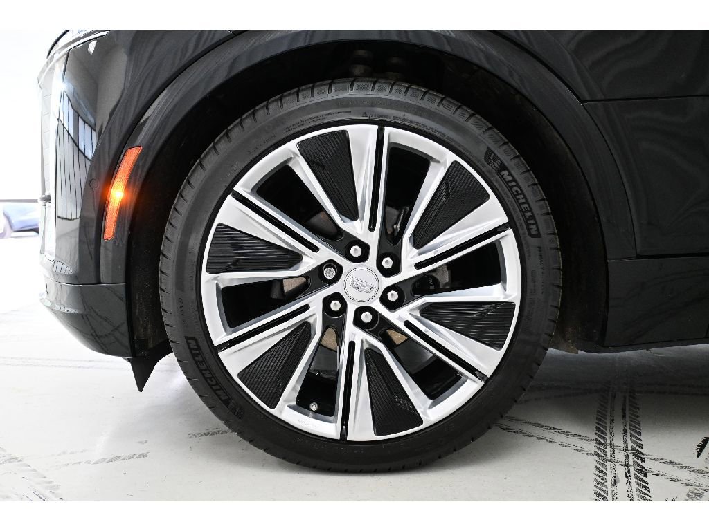 Used 2024 Cadillac Lyriq Luxury RWD image 23