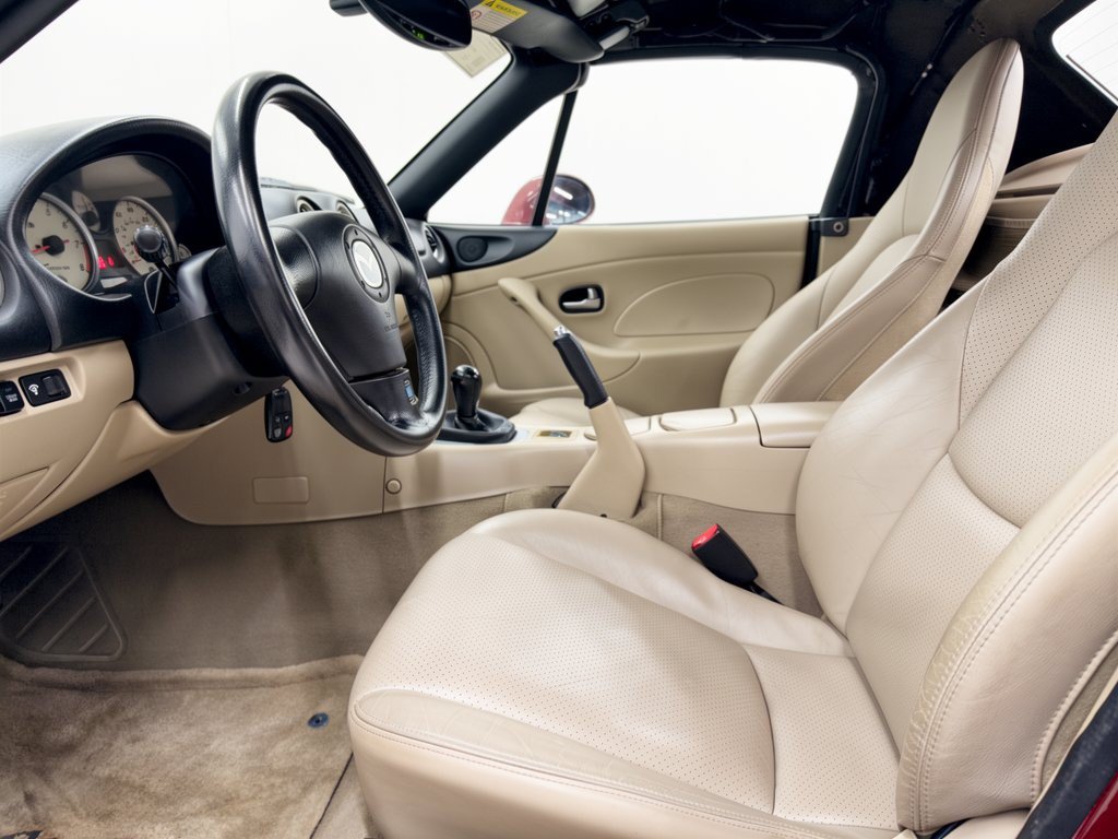 Used 2003 MAZDA MX-5 Miata LS RWD image 5