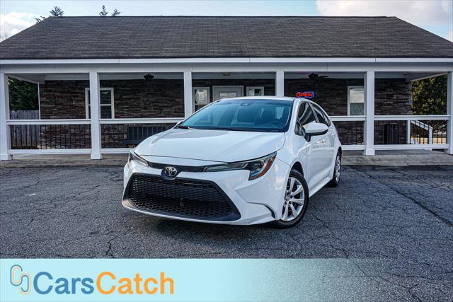 Used 2021 Toyota Corolla LE image 1