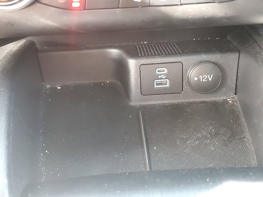 Used 2023 Ford Escape ST-Line AWD/4WD image 22