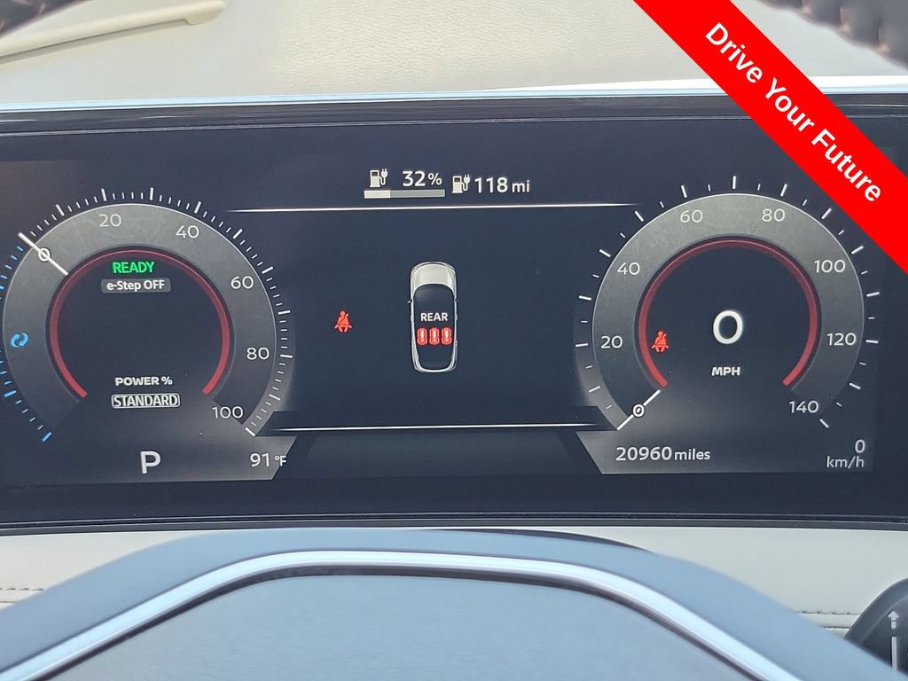 Used 2024 Nissan Ariya FWD image 7