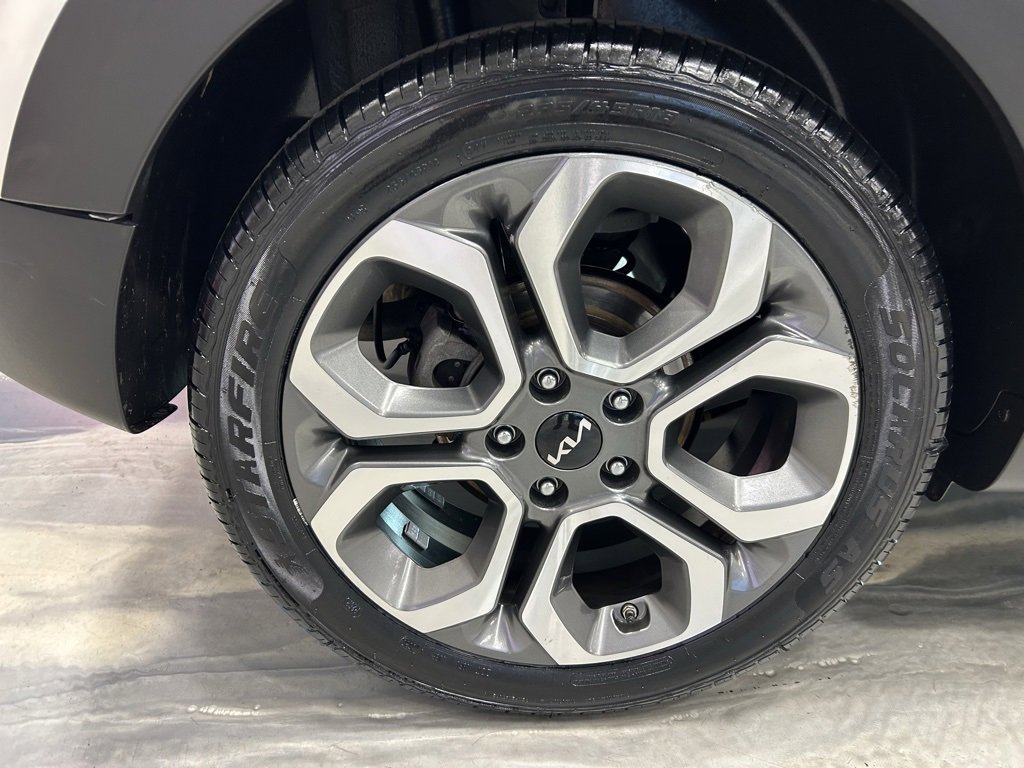 Used 2022 Kia Soul X-Line image 22