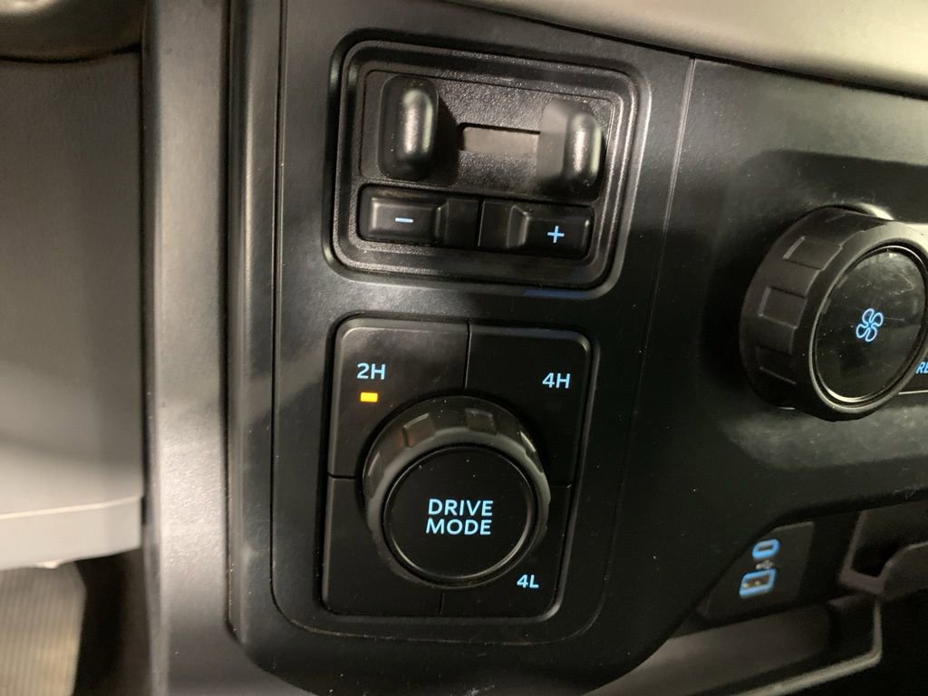 Used 2022 Ford F150 XLT w/ Trailer Tow Package image 24