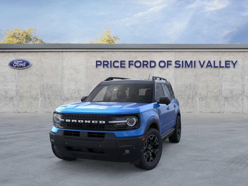Used 2025 Ford Bronco Sport Outer Banks w/ Outer Banks Tech Package+ AWD/4WD image 2
