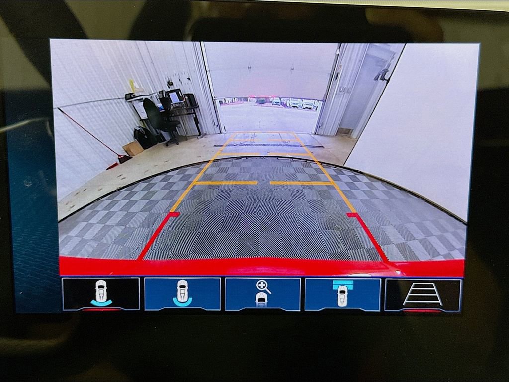 Used 2024 Chevrolet Corvette Stingray Premium Cpe w/ Z51 Performance Package image 14