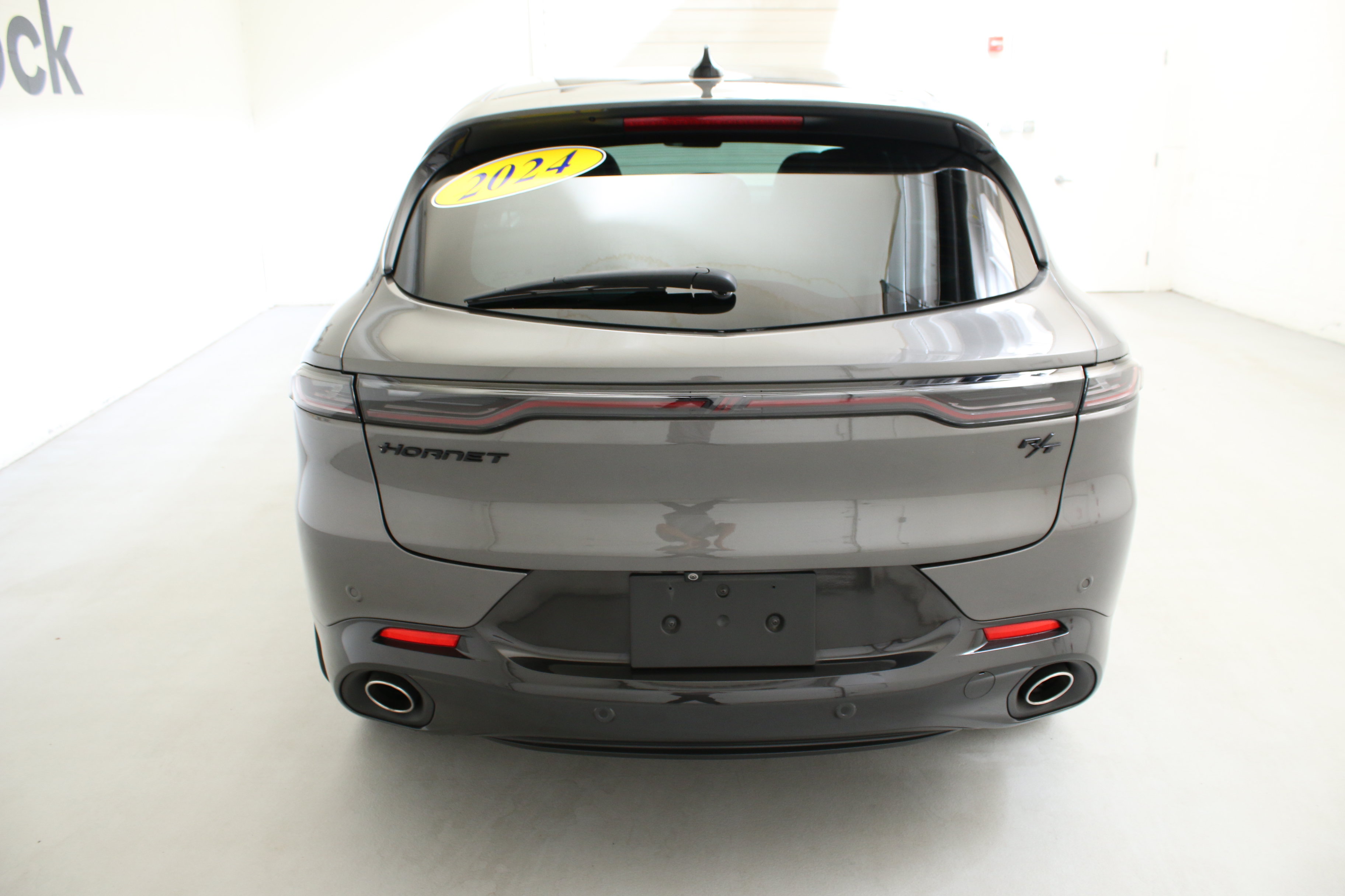 Used 2024 Dodge Hornet R/T Plus AWD/4WD image 9