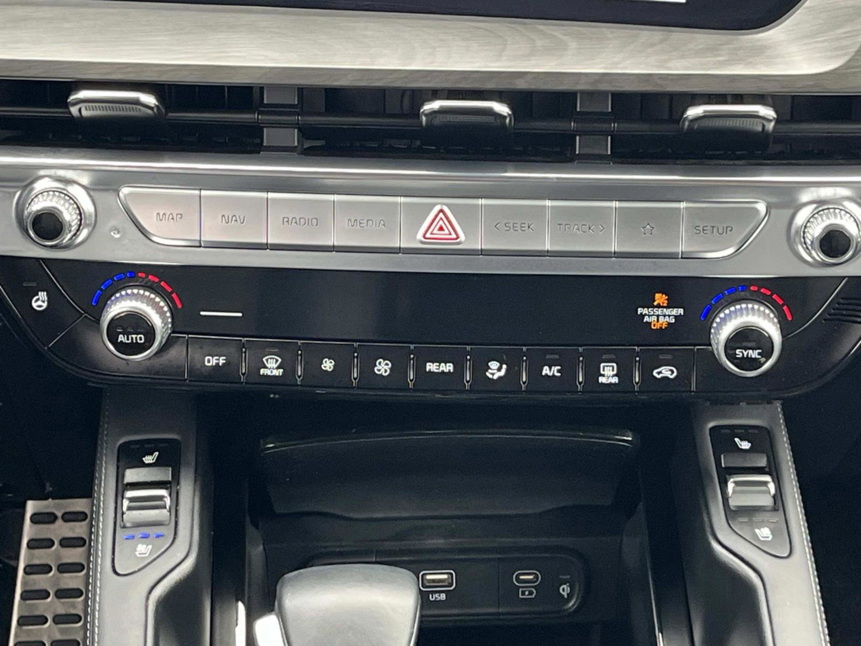 Used 2023 Kia Telluride SX X-Line image 15