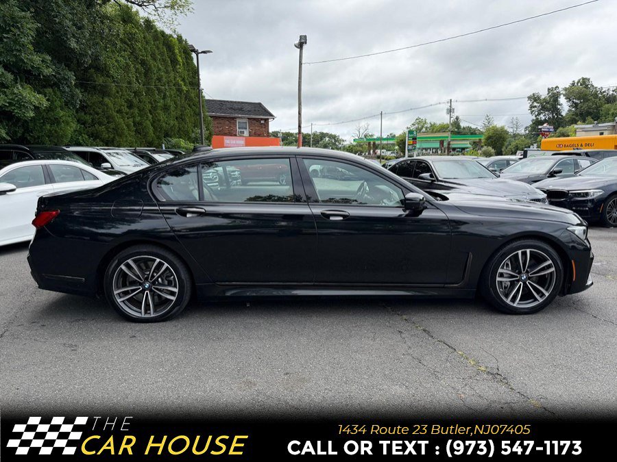 Used 2022 BMW 750Li xDrive AWD/4WD image 9