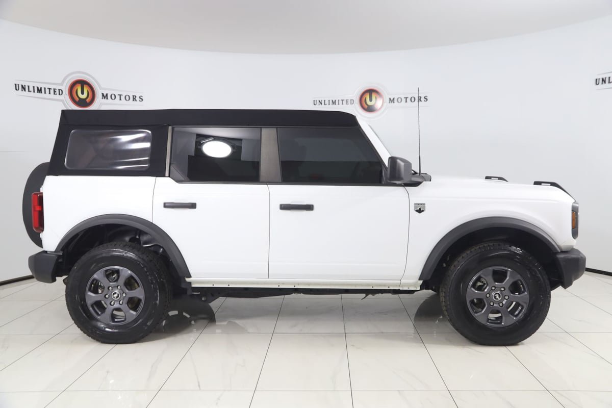 Used 2023 Ford Bronco Big Bend AWD/4WD image 2