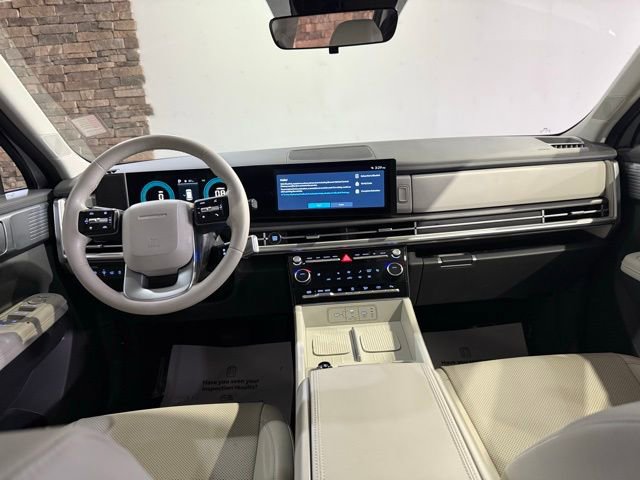 Used 2025 Hyundai Santa Fe SEL image 25