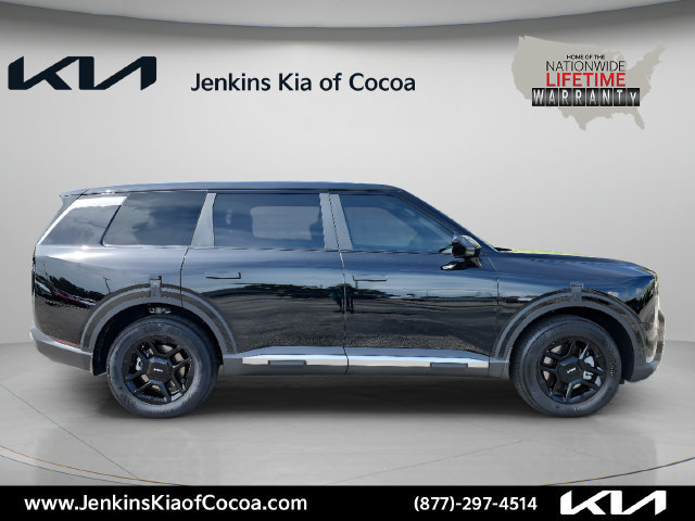 New 2027 Kia Telluride LX FWD image 3