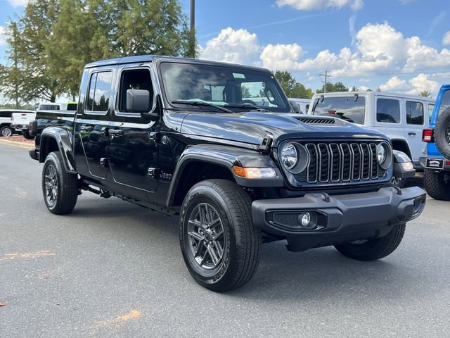 New 2025 Jeep Gladiator Sport AWD/4WD image 14