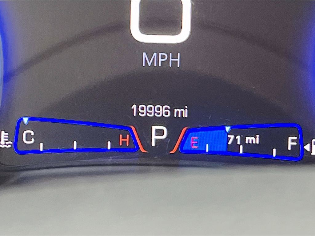 Used 2020 Chrysler 300 Touring w/ Sport Appearance Package image 12