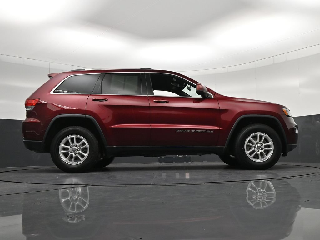 Used 2020 Jeep Grand Cherokee Laredo RWD image 27