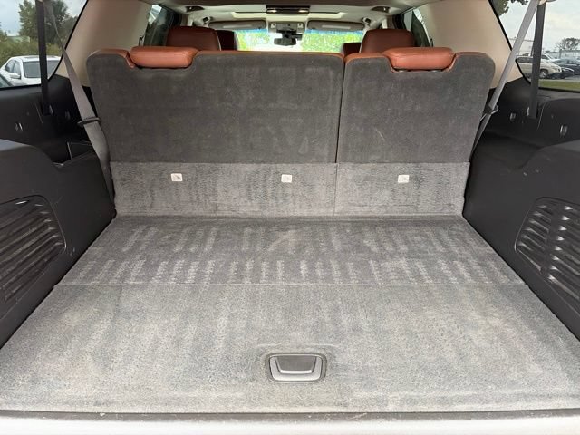 Used 2019 Cadillac Escalade ESV Luxury AWD/4WD image 33
