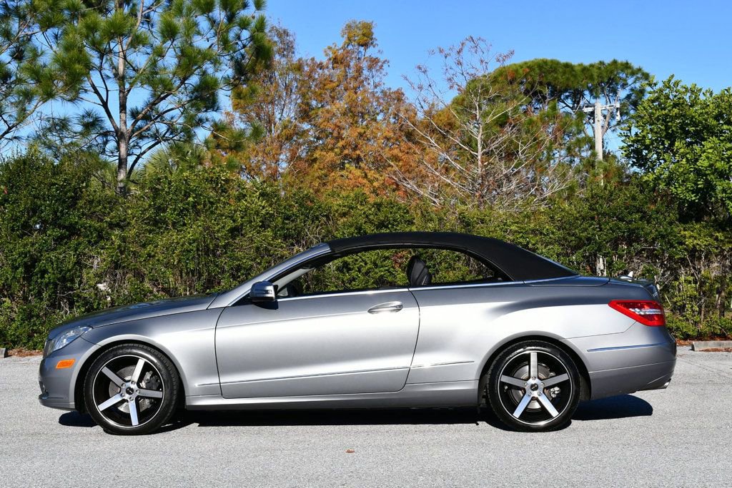Used 2011 Mercedes-Benz E 350 Cabriolet image 34
