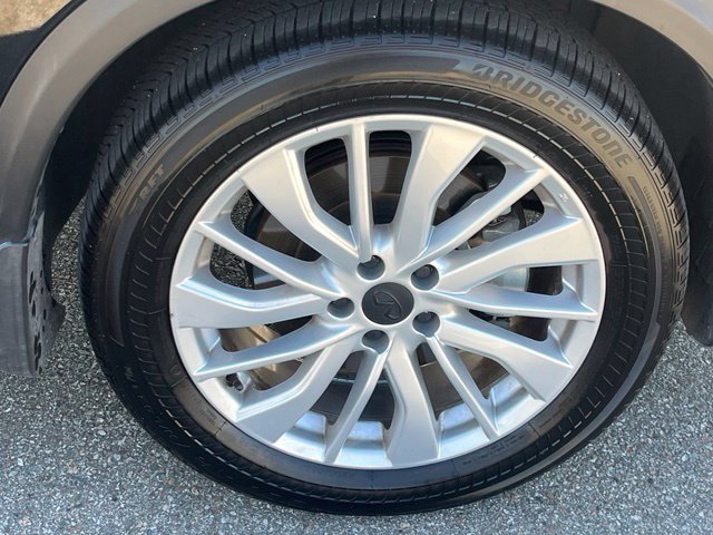 Certified 2023 INFINITI QX50 Pure FWD image 30