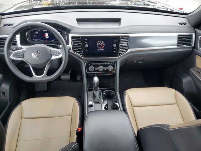 Certified 2023 Volkswagen Atlas Cross Sport SE image 15