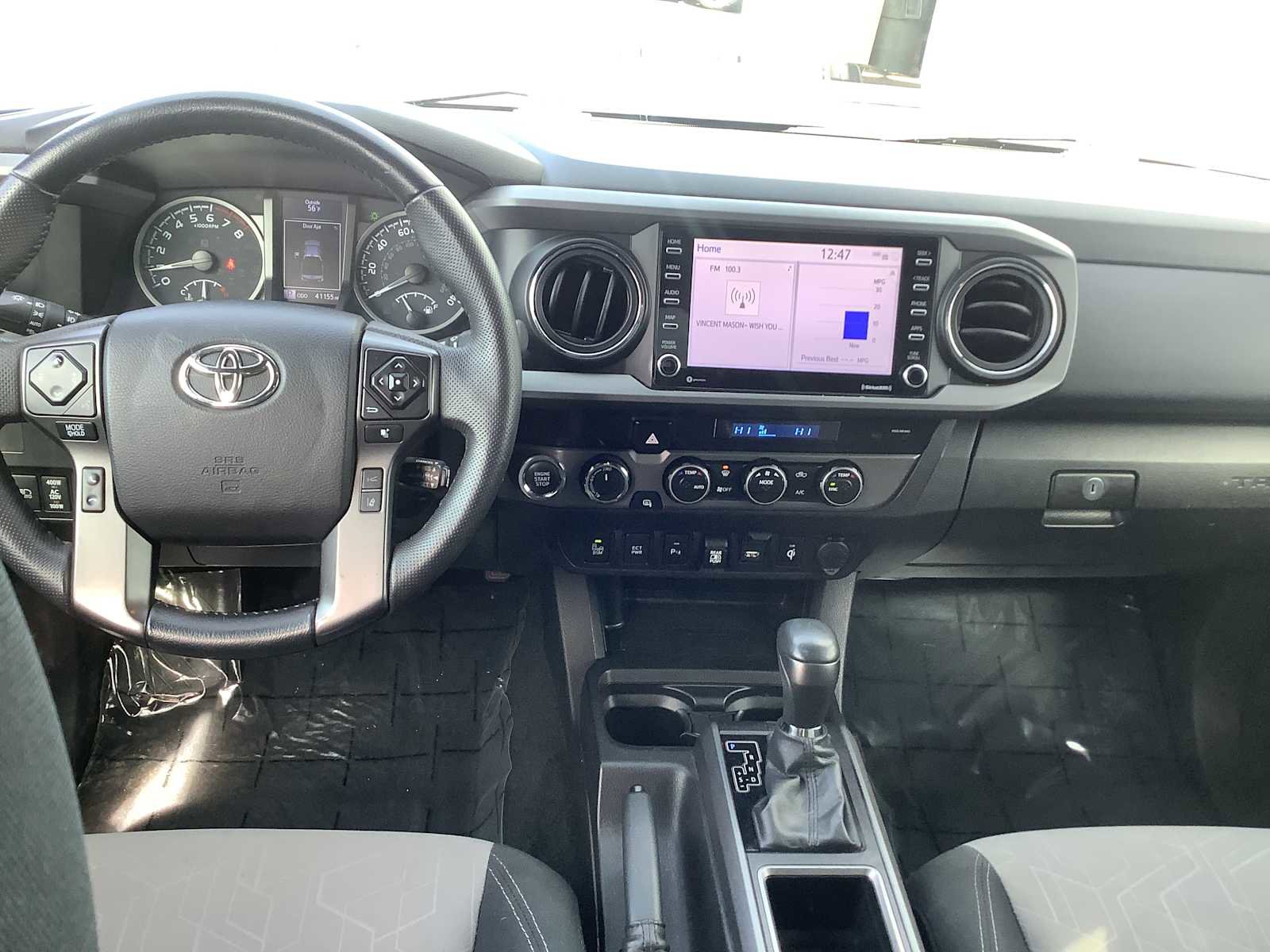 Used 2022 Toyota Tacoma TRD Sport w/ Technology Package image 10