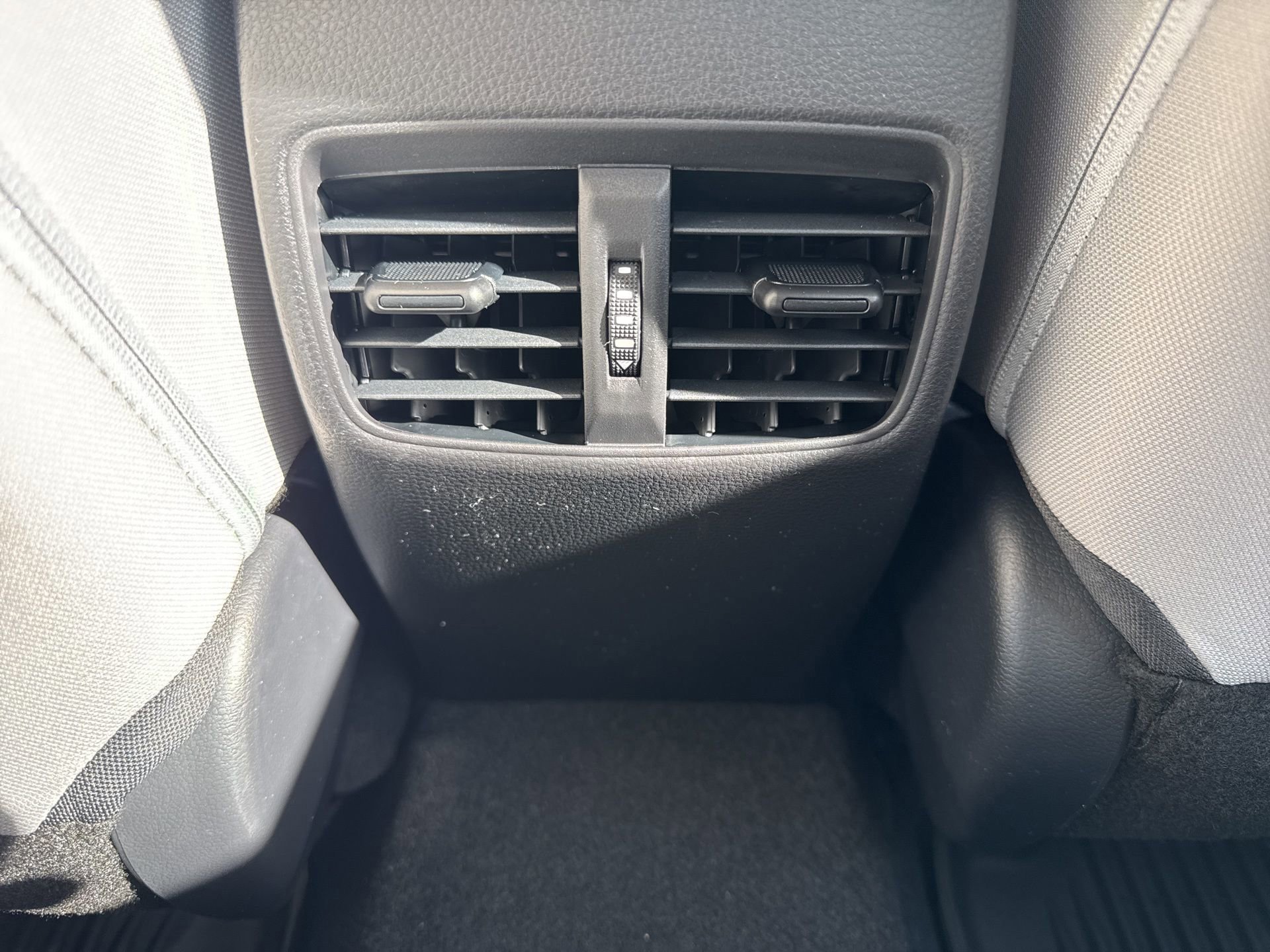 New 2026 Toyota Corolla Cross L image 25