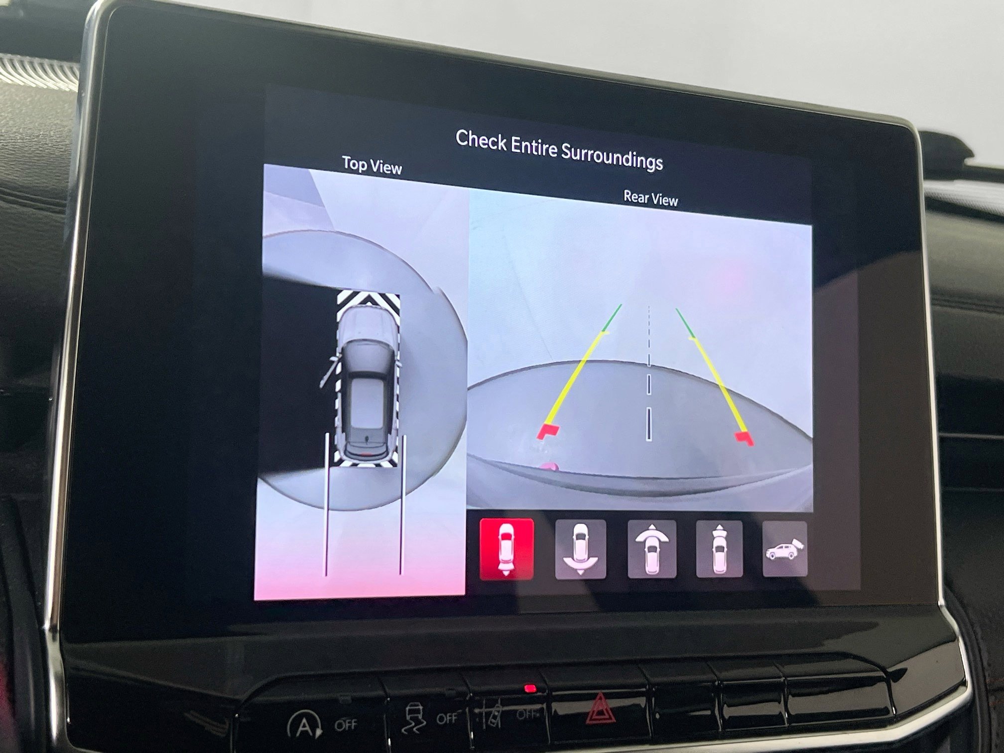 Used 2022 Jeep Compass Trailhawk w/ Trailhawk Elite Group image 14