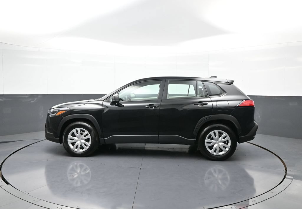 Certified 2022 Toyota Corolla Cross L AWD/4WD image 9