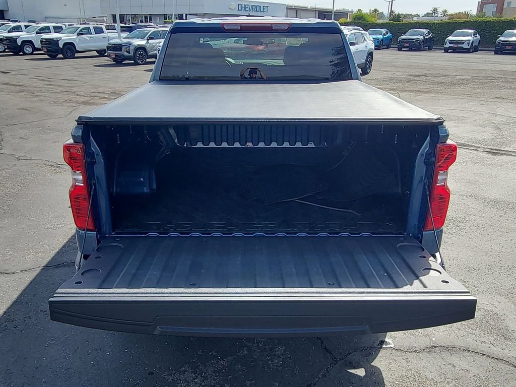 Used 2024 Chevrolet Silverado 1500 LT AWD/4WD image 24