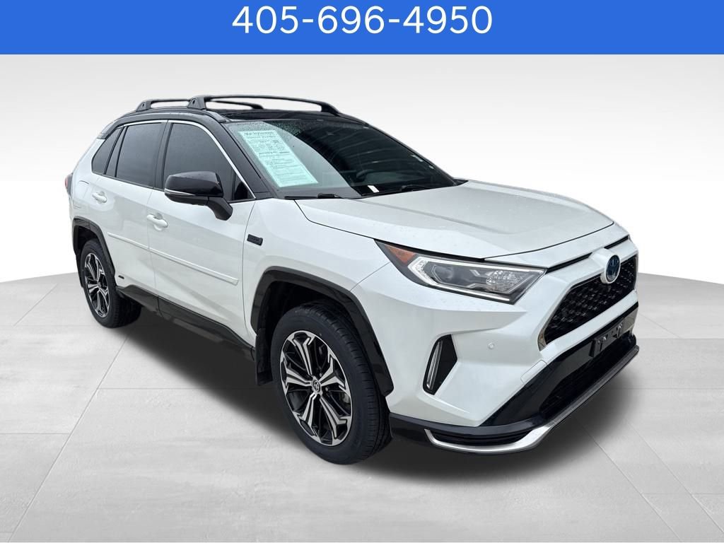 Used 2021 Toyota RAV4 XSE image 2