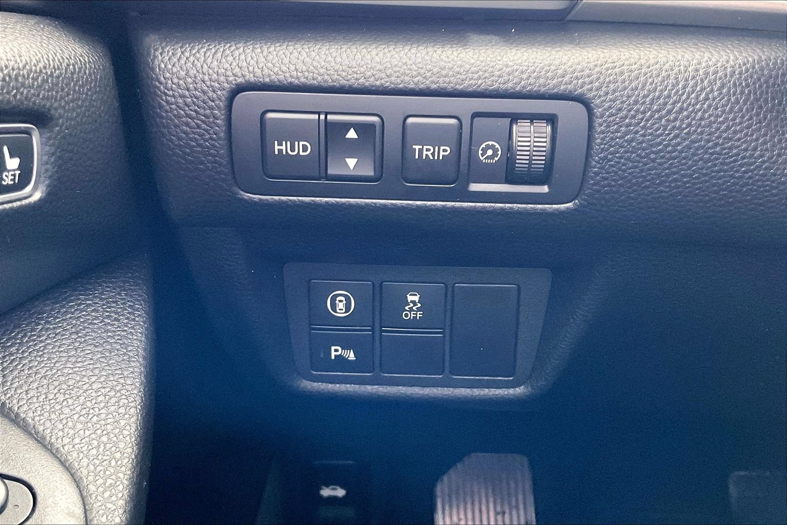 Used 2020 Honda Accord Touring image 29