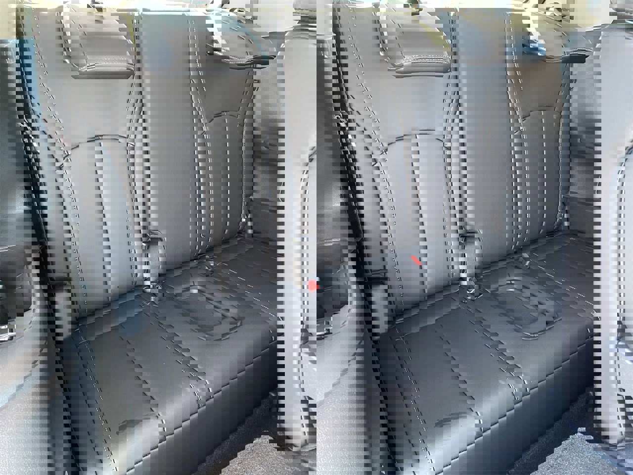 New 2026 INFINITI QX60 Luxe w/ Cargo Package image 12