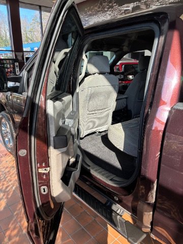 Used 2018 Ford F150 XLT w/ Equipment Group 302A Luxury image 12