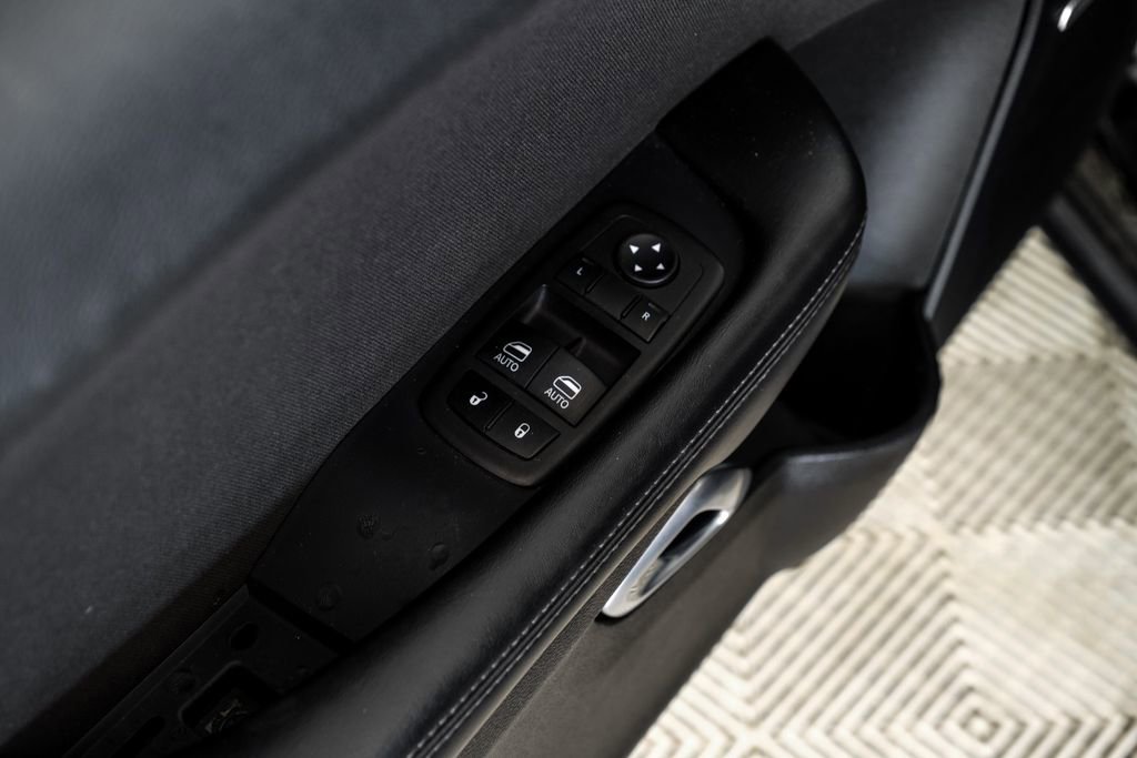 Used 2023 Dodge Challenger GT RWD image 36