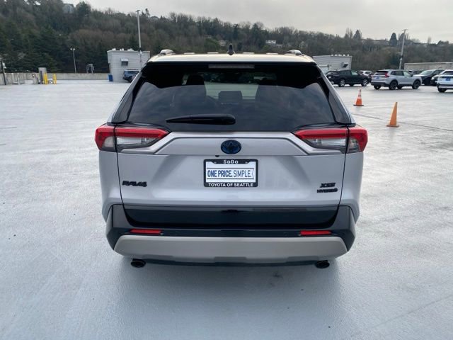Certified 2024 Toyota RAV4 XSE w/ Advanced Technology Package AWD/4WD image 8